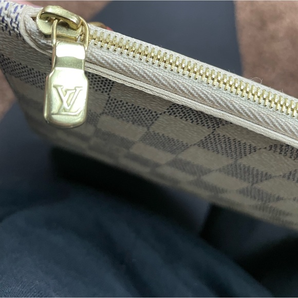 Louis Vuitton Neverfull - Picture 5 of 6